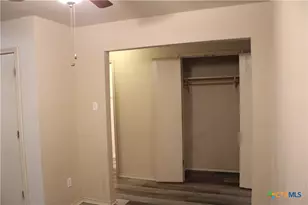 415 E 4th Ave, Belton, TX 76513 - Photo 27