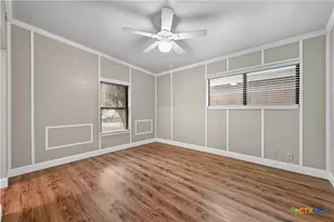 102 Rivercrest St, Luling, TX 78648 - Photo 13