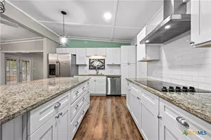 102 Rivercrest St, Luling, TX 78648 - Photo 7