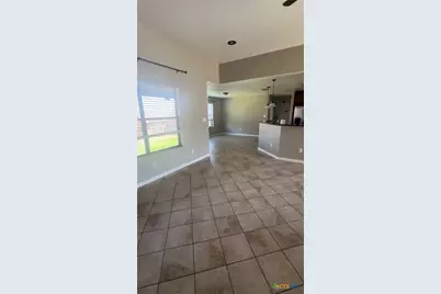 2227 Sun Chase Boulevard, New Braunfels, TX 78130 - Photo 5