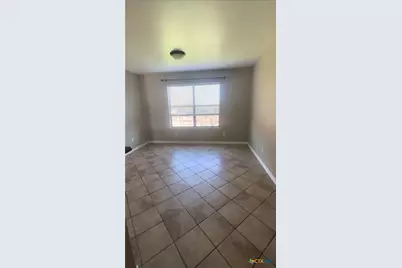 2227 Sun Chase Boulevard, New Braunfels, TX 78130 - Photo 3