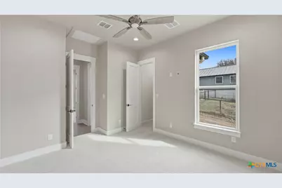 111 Ashton Oaks Drive, New Braunfels, TX 78132 - Photo 31
