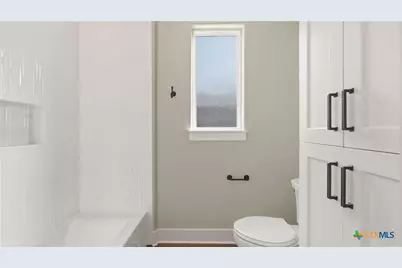 111 Ashton Oaks Drive, New Braunfels, TX 78132 - Photo 29