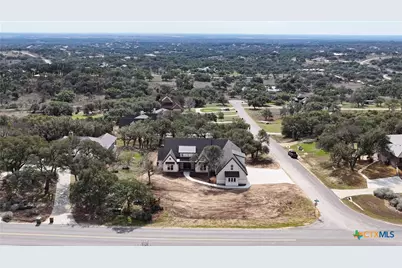 111 Ashton Oaks Drive, New Braunfels, TX 78132 - Photo 35