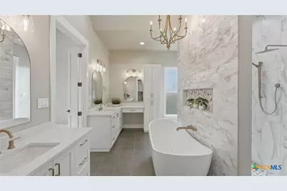 111 Ashton Oaks Drive, New Braunfels, TX 78132 - Photo 19