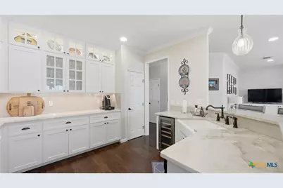 524 Jo Lynn Lane, New Braunfels, TX 78130 - Photo 11