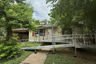 1428 E Ave E, Temple, TX 76501 - Photo 17