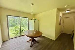 1428 E Ave E, Temple, TX 76501 - Photo 7