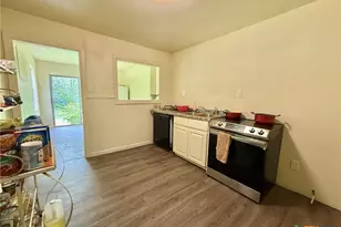 1428 E Ave E, Temple, TX 76501 - Photo 5