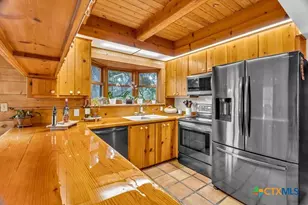 700 Ledgerock Rd, Wimberley, TX 78676 - Photo 9