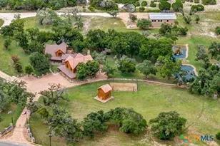 700 Ledgerock Rd, Wimberley, TX 78676 - Photo 3