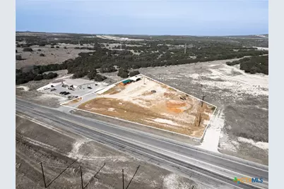 774 N Highway 183, Lampasas, TX 76550 - Photo 7