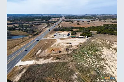 774 N Highway 183, Lampasas, TX 76550 - Photo 9