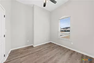 604 Magnolia Dr, Troy, TX 76579 - Photo 17