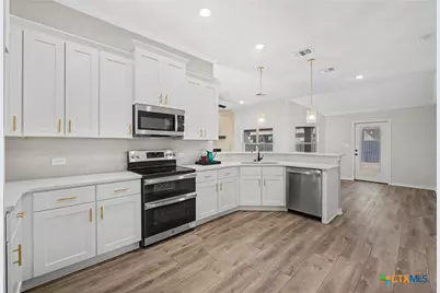 604 Magnolia Drive, Troy, TX 76579 - Photo 11