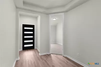 939 Creek Bed Drive, New Braunfels, TX 78130 - Photo 3