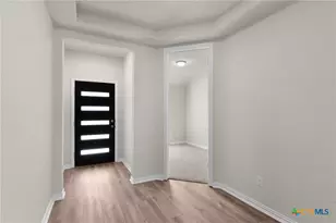 939 Creek Bed Dr, New Braunfels, TX 78130 - Photo 3