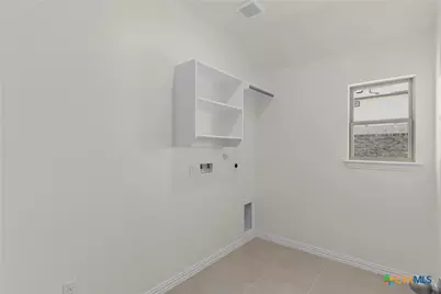 939 Creek Bed Drive, New Braunfels, TX 78130 - Photo 11