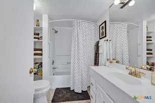 901 Glenn Dr, Canyon Lake, TX 78133 - Photo 15