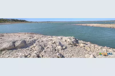 901 Glenn Drive, Canyon Lake, TX 78133 - Photo 27