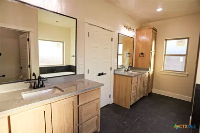 1820 Dorian Drive, Salado, TX 76571 - Photo 11
