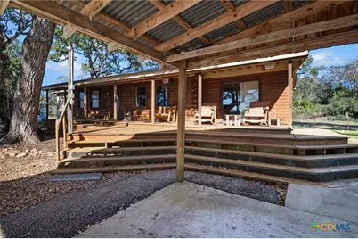 1465 County Road 401, Edna, TX 77957 - Photo 7