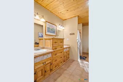1465 County Road 401, Edna, TX 77957 - Photo 29