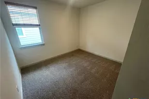 308 Millbrook Blvd, San Marcos, TX 78666 - Photo 9