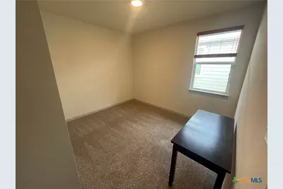 308 Millbrook Boulevard, San Marcos, TX 78666 - Photo 7