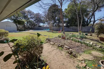 409 Oakwood Boulevard, New Braunfels, TX 78130 - Photo 23