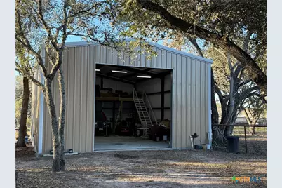 98 Price Road, Victoria, TX 77905 - Photo 35