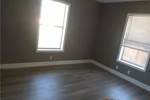 2003 E Mimosa Ave, Victoria, TX 77901 - Photo 7