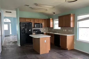 4805 Donegal Bay Ct, Killeen, TX 76549 - Photo 7