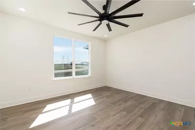 4245 Stringtown Road, Temple, TX 76501 - Photo 11