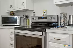 207 Williams, Tivoli, TX 77990 - Photo 27