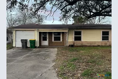 806 E Polk Avenue, Victoria, TX 77901 - Photo 1