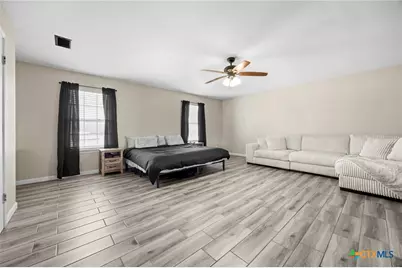 2202 Waterfall Drive, Killeen, TX 76549 - Photo 15