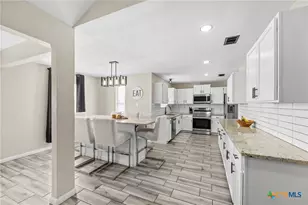 2202 Waterfall Dr, Killeen, TX 76549 - Photo 13