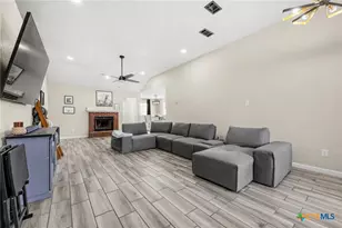 2202 Waterfall Dr, Killeen, TX 76549 - Photo 5