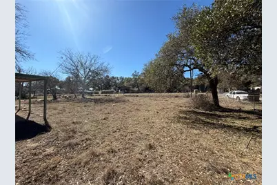 626 W Clark Street, Canyon Lake, TX 78133 - Photo 17