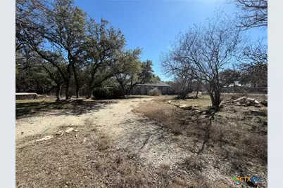 626 W Clark Street, Canyon Lake, TX 78133 - Photo 21