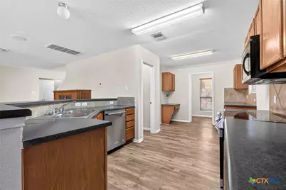 218 Dalgoner Lane, Temple, TX 76502 - Photo 11