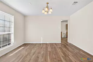 218 Dalgoner Ln, Temple, TX 76502 - Photo 5