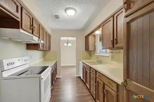 217 Gruene Rd, New Braunfels, TX 78130 - Photo 9