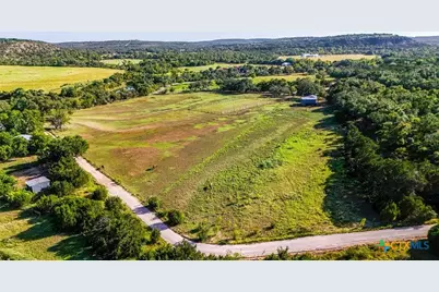 1750 Loop 165 #B, Dripping Springs, TX 78620 - Photo 3