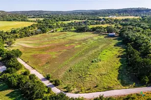 1750 Loop 165, Dripping Springs, TX 78620 - Photo 3