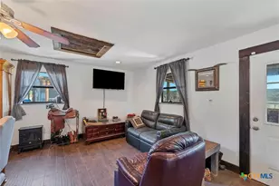 1750 Loop 165, Dripping Springs, TX 78620 - Photo 15