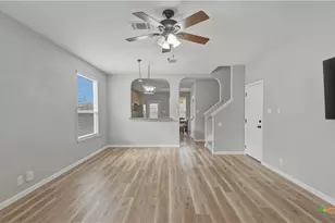 2228 Hazelwood, New Braunfels, TX 78130 - Photo 7