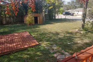 402 S 29th St, Temple, TX 76504 - Photo 13