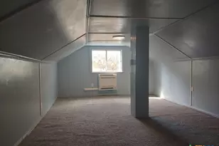 402 S 29th St, Temple, TX 76504 - Photo 9